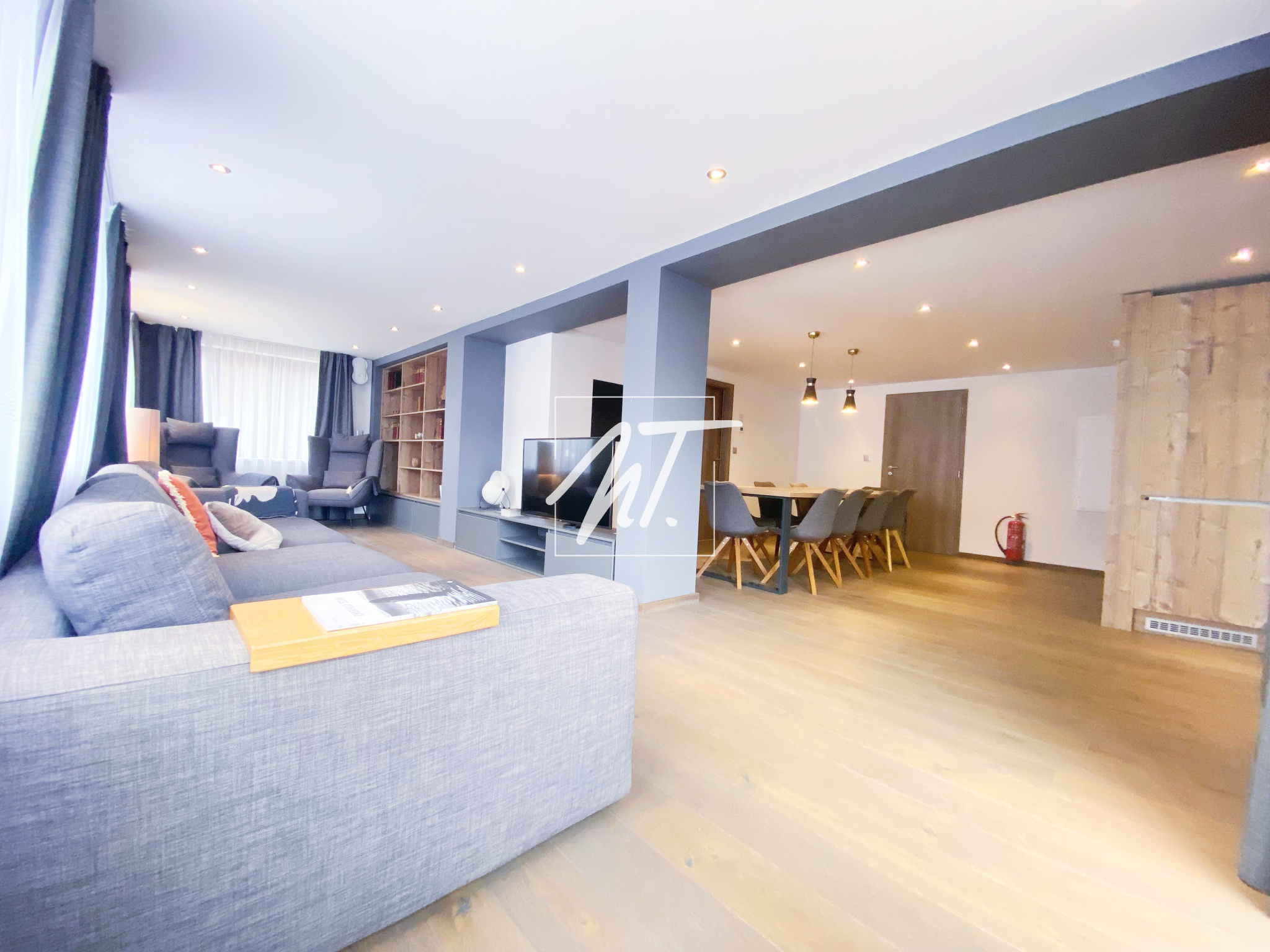 Appartement T4 vendu entièrement meublé et équipé