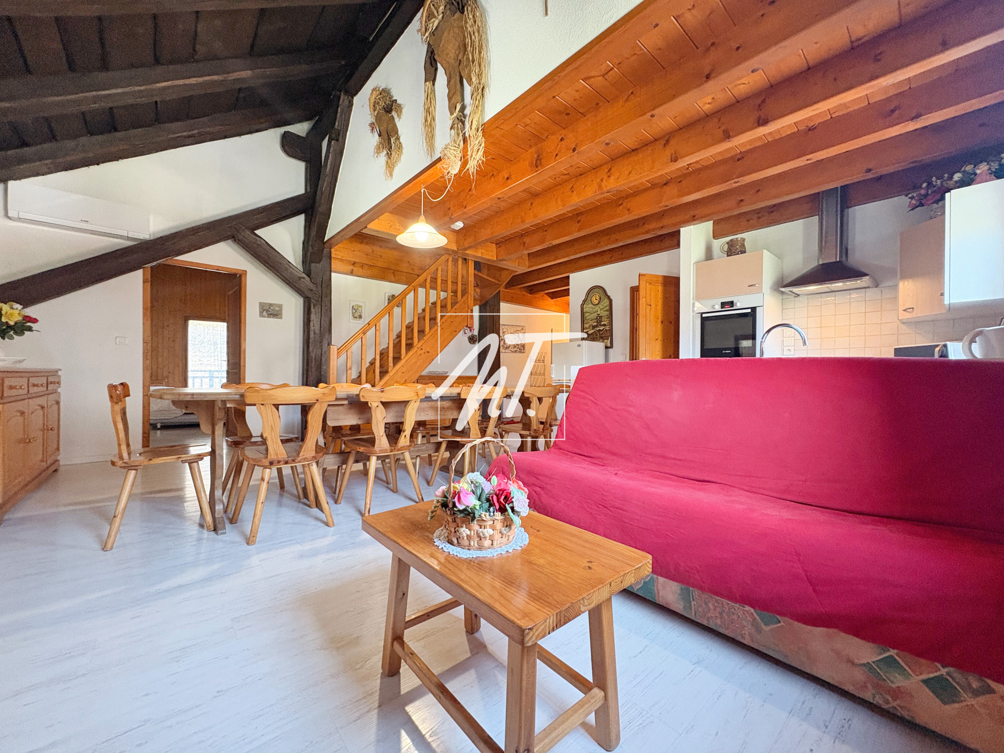 Duplex 4 pièces de 82 m2 à deux pas du centre de Morillon