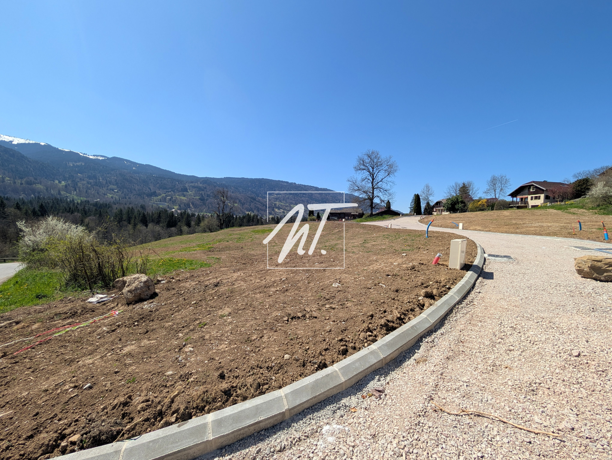 Terrain à Bâtir de 286 m2 à Samoëns