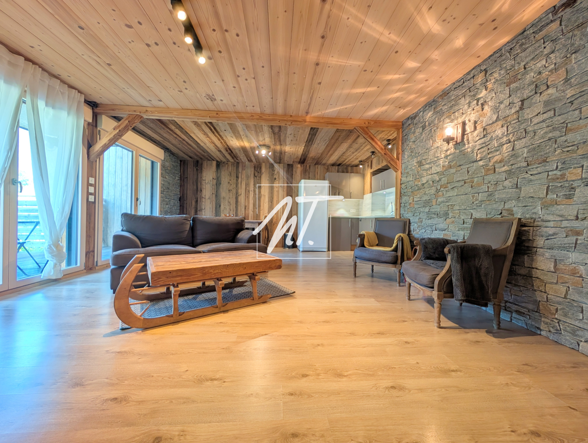 Appartement chaleureux et lumineux