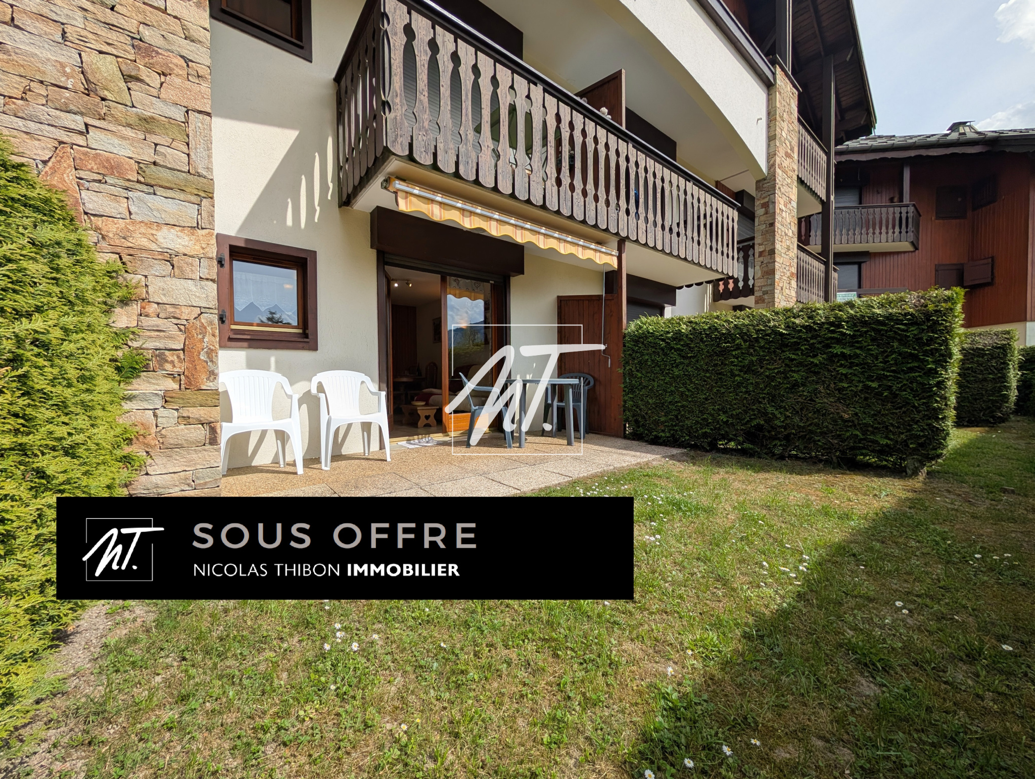 Appartement en rez de jardin à proximité du village