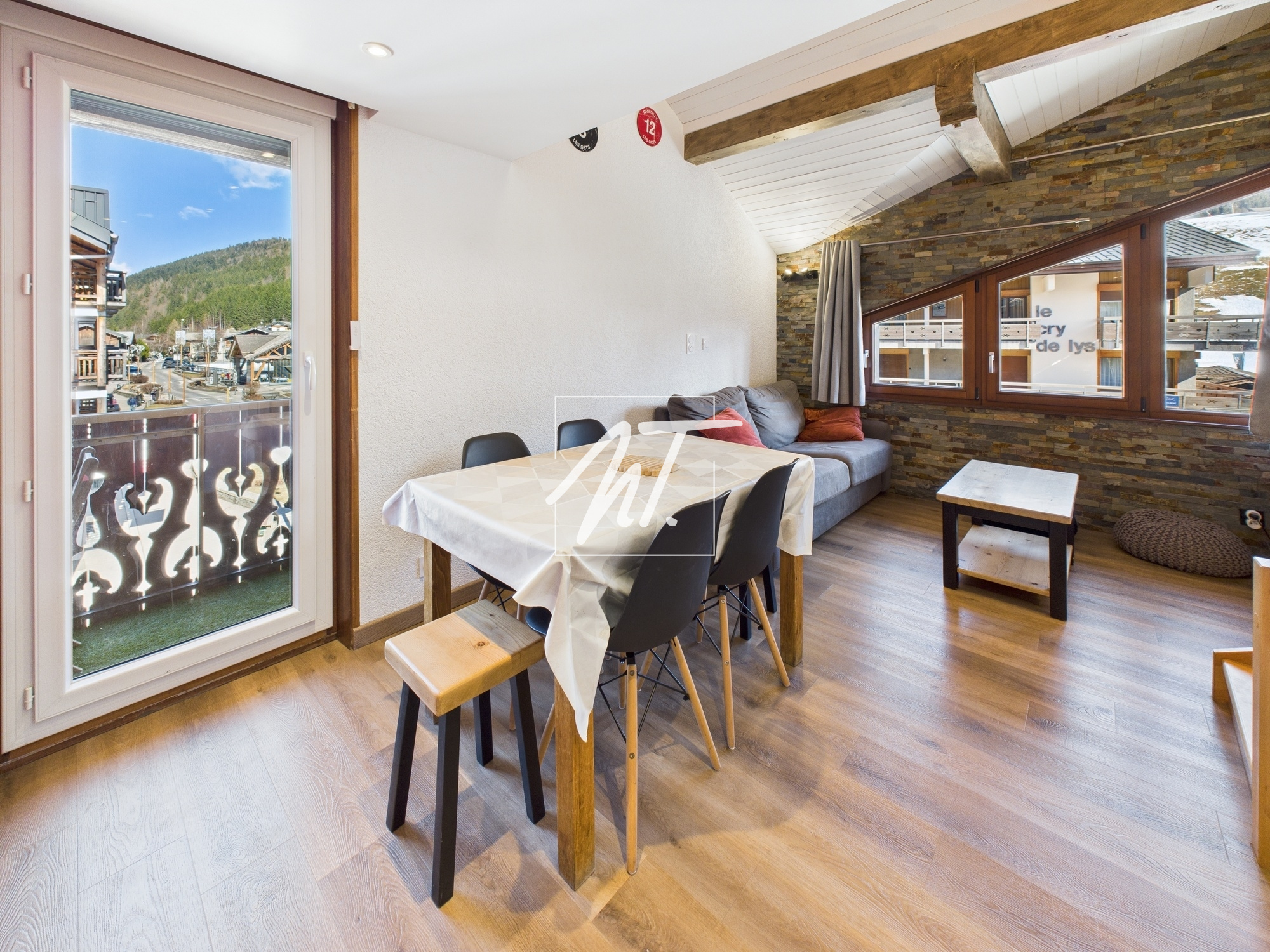 Appartement Duplex en plein cœur de la station !