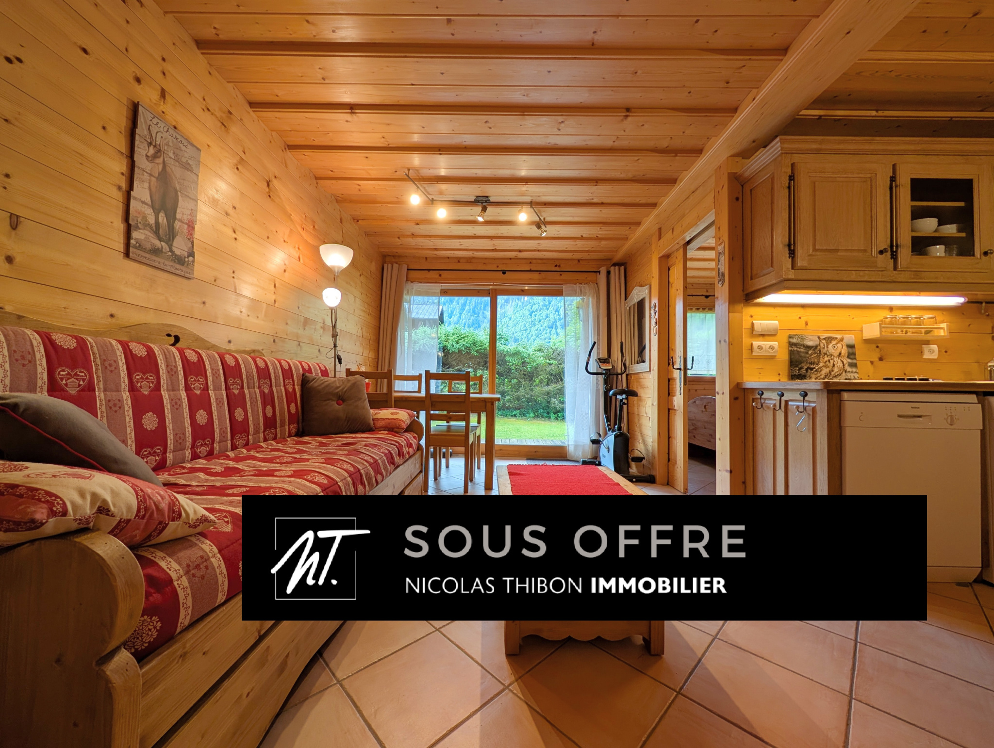 Appartement chaleureux en rez de jardin