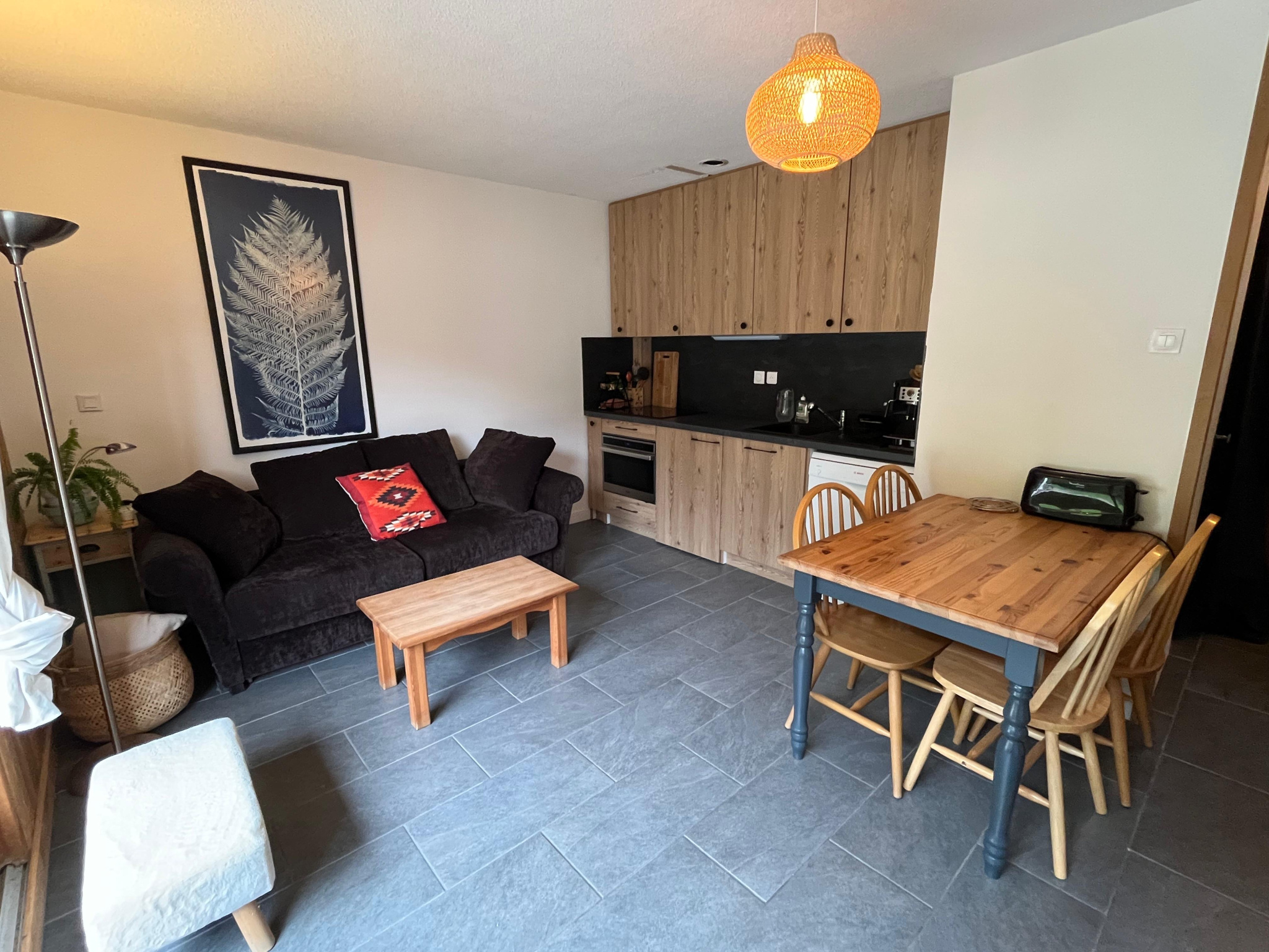 T2 rénové avec terrasse plein Sud à Samoëns