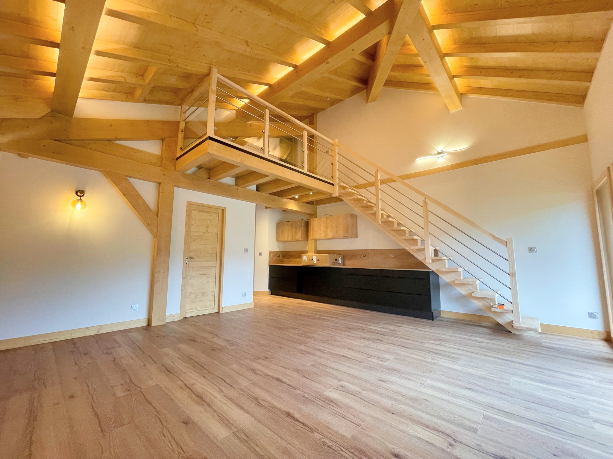 Appartement neuf livré cet été dans un chalet intimiste, au sein d&#39;un quartier authentique