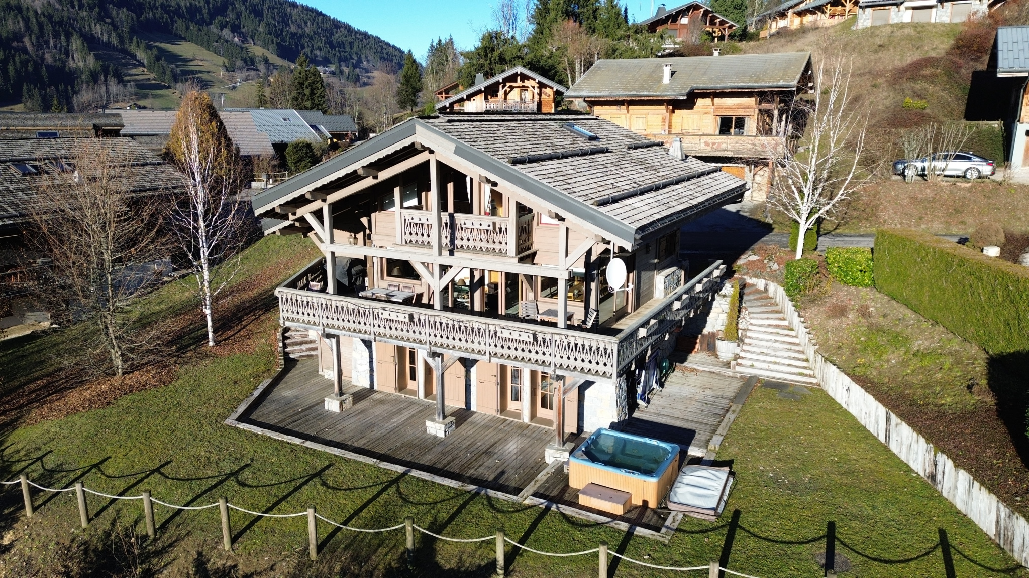 Chalet d'Exception à Vendre   Secteur Prisé du Lac des Gets
