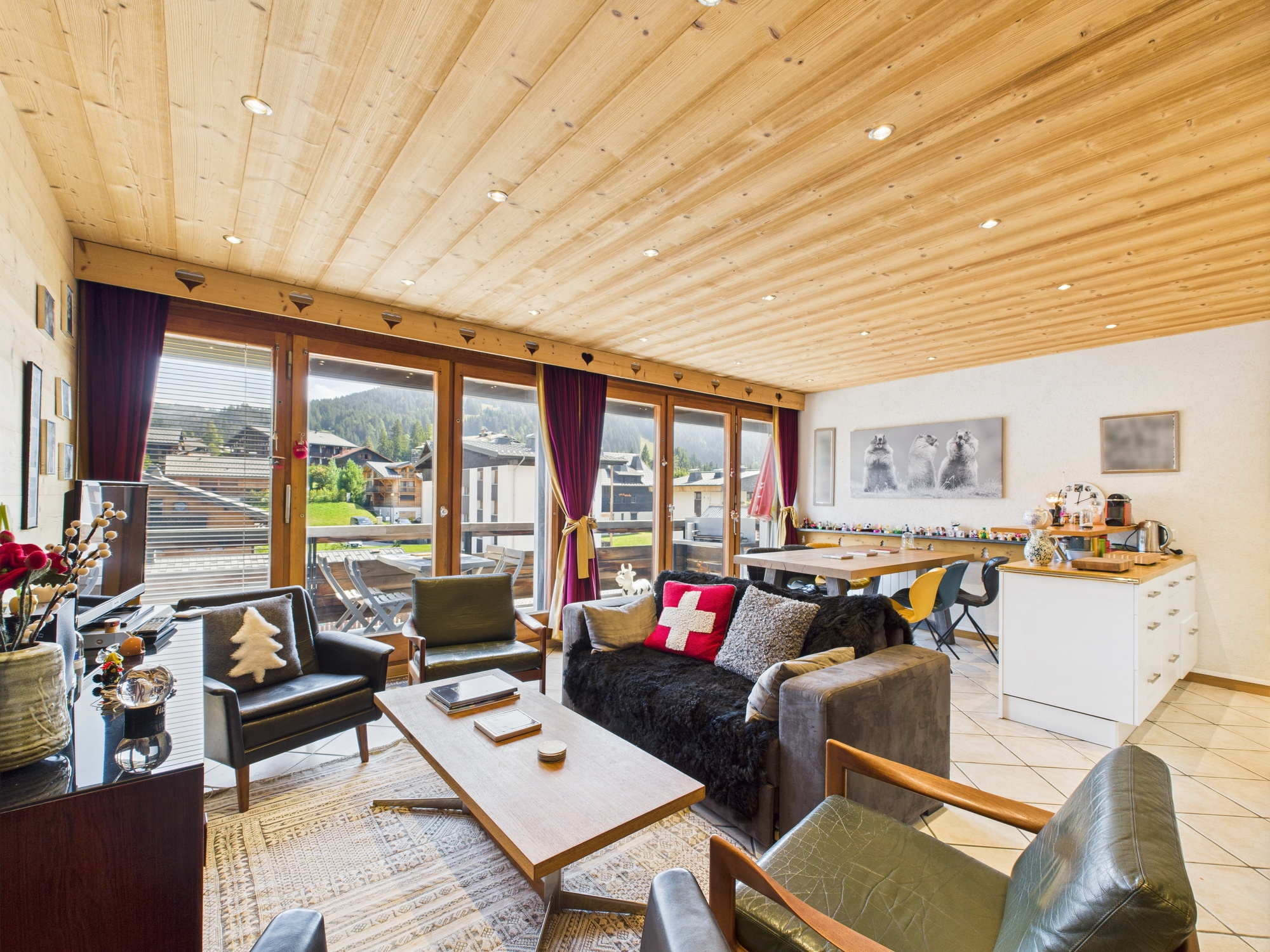 T4 au cœur du village!