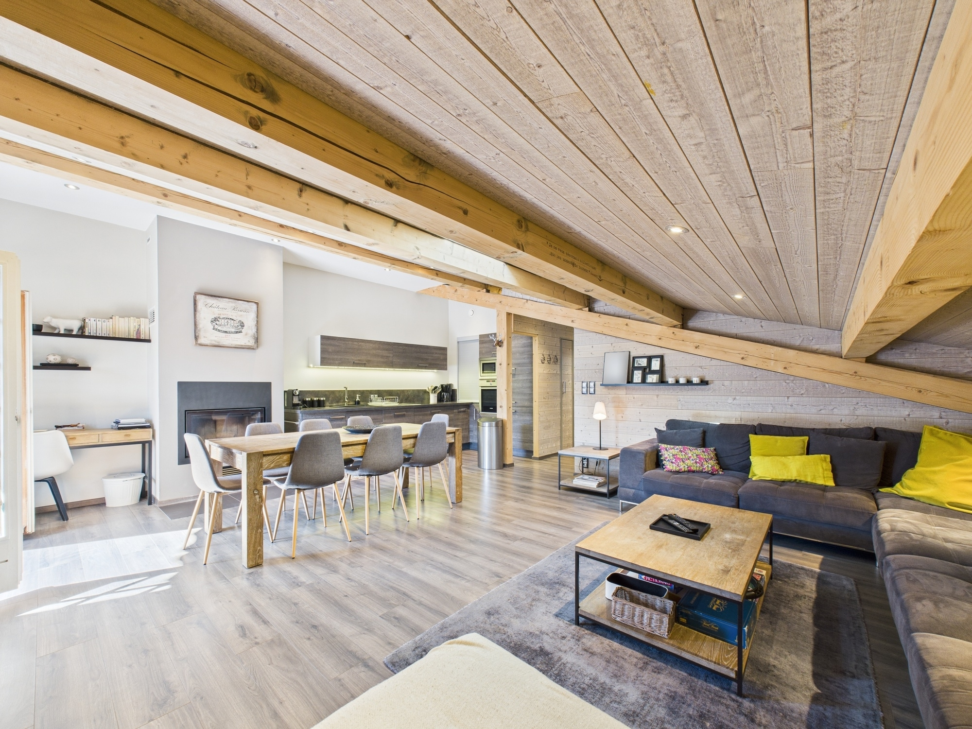 Grand appartement de standing avec balcon aux Gets